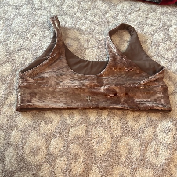 Lululemon Align Bra (reversible) NO PADS are included - Picture 2 of 5
